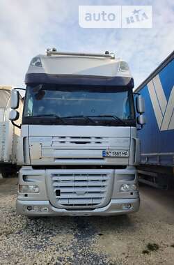 Тягач DAF XF 105 2010 в Яворові