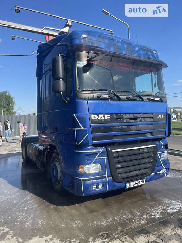 Тягач DAF XF 105 2008 в Полтаве