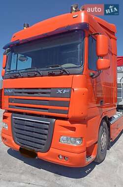 Тягач DAF XF 105 2010 в Одессе