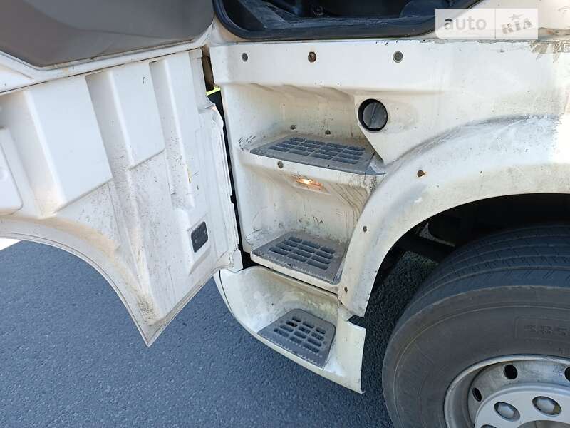 Тентованый DAF XF 105 2011 в Львове