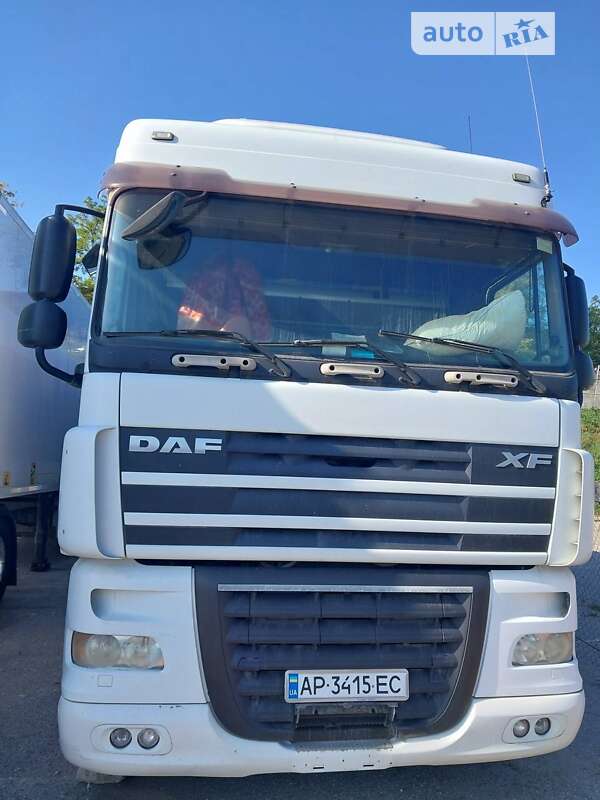 Тягач DAF XF 105 2009 в Энергодаре