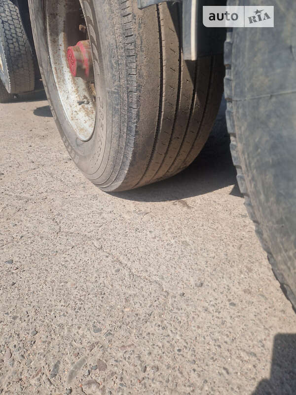 Тягач DAF XF 105 2010 в Нововолынске