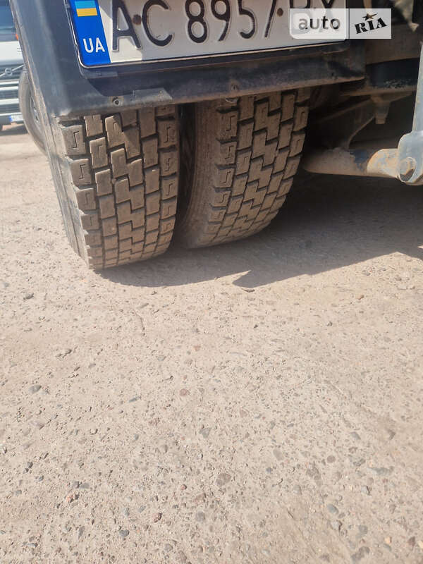 Тягач DAF XF 105 2010 в Нововолынске