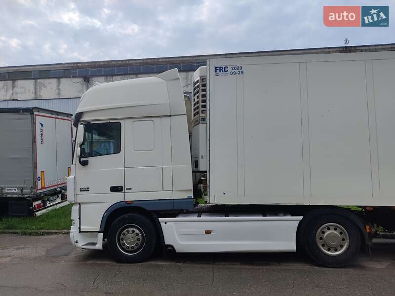 Тягач DAF XF 105 2007 в Киеве