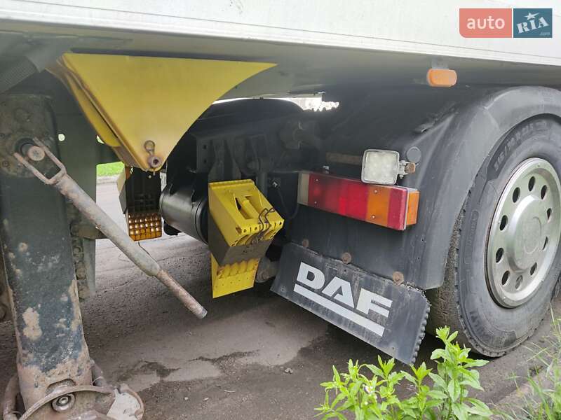 Тягач DAF XF 105 2007 в Киеве