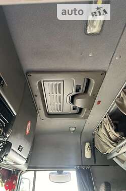 Тягач DAF XF 105 2010 в 