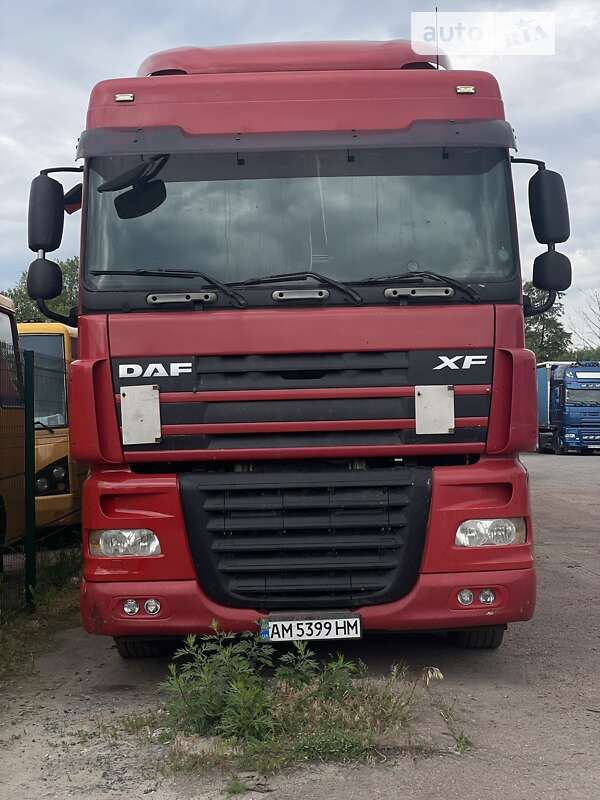 Борт DAF XF 105 2009 в Звягеле