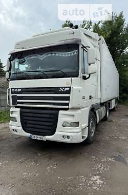 Вантажний фургон DAF XF 105 2008 в Чернігові