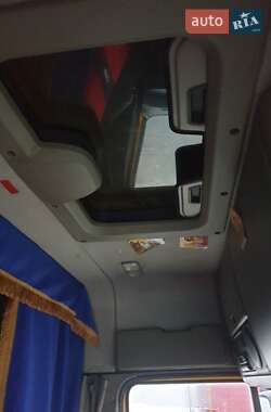 Тентований DAF XF 105 2007 в 