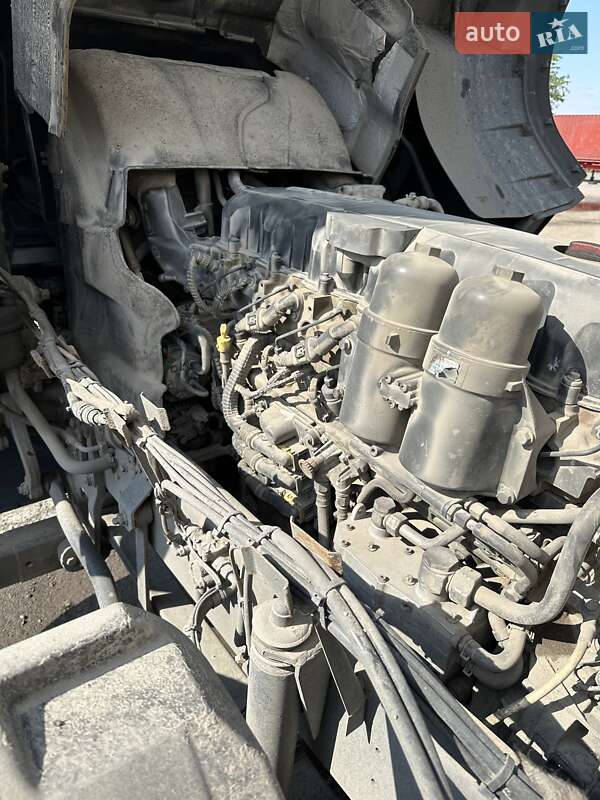 Тягач DAF XF 105 2009 в Одессе