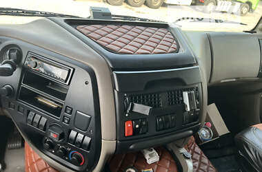 Тягач DAF XF 105 2011 в 