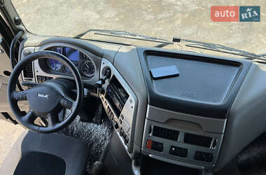 Тягач DAF XF 105 2010 в 