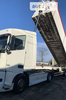 Тягач DAF XF 105 2012 в 