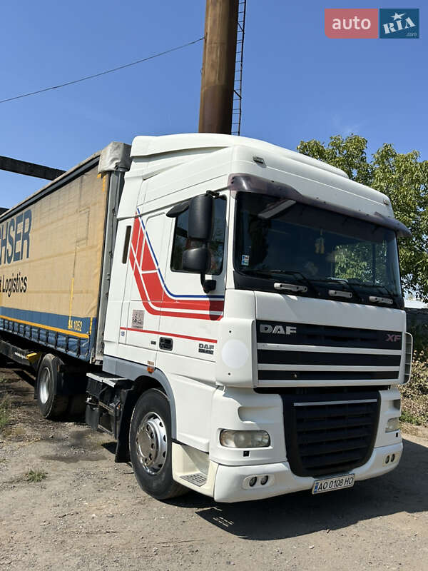 Тягач DAF XF 105 2008 в Ужгороде