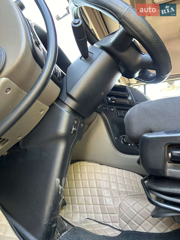 Тягач DAF XF 105 2008 в Ужгороде