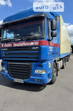 Тягач DAF XF 105 2009 в Чернігові