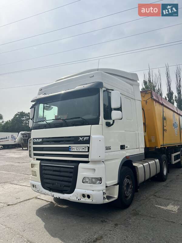Зерновоз DAF XF 105 2011 в Одесі