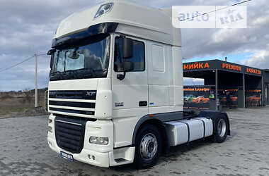 Тягач DAF XF 105 2013 в Лопатині