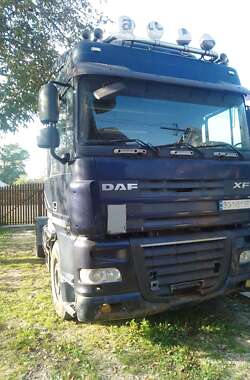 Тягач DAF XF 105 2009 в Самборі