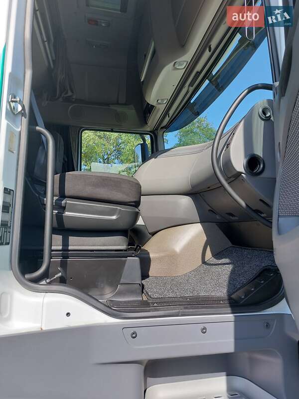 Тягач DAF XF 105 2015 в Киеве фото 27 Тягач DAF XF 105 2015 в Киеве