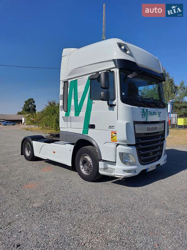 Тягач DAF XF 105 2015 в Киеве фото 3 Тягач DAF XF 105 2015 в Киеве