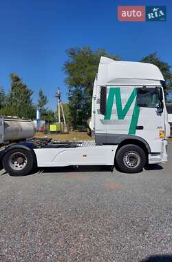 Тягач DAF XF 105 2015 в 