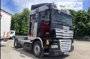 Тягач DAF XF 105 2011 в Виннице