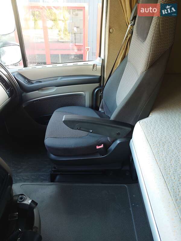 Тягач DAF XF 105 2013 в Бучаче фото 12 Тягач DAF XF 105 2013 в Бучаче