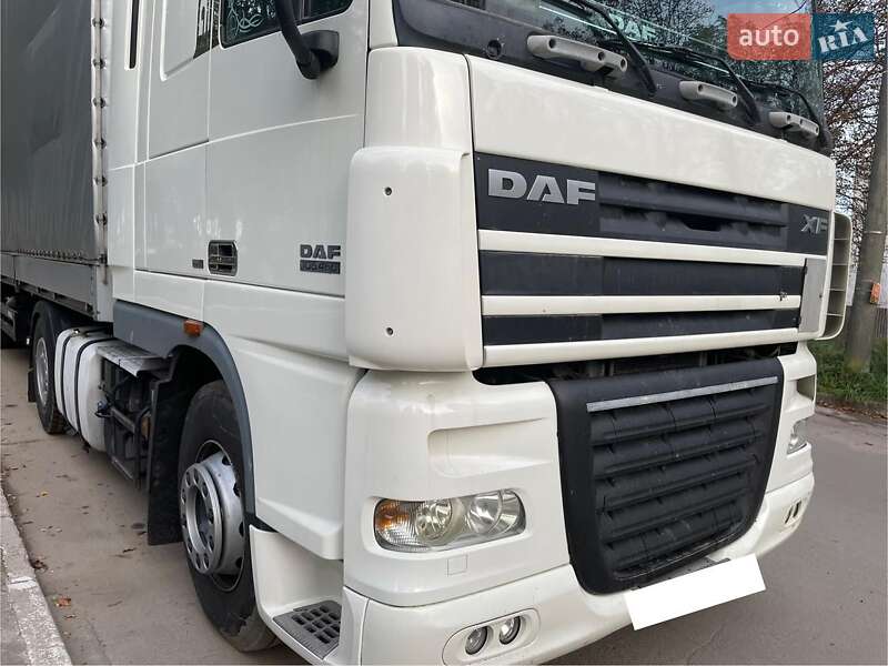 Тягач DAF XF 105 2009 в Ровно