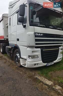 Тягач DAF XF 105 2008 в Дубні