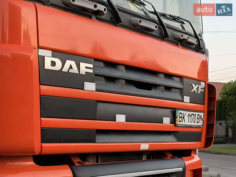 Тягач DAF XF 105 2007 в Ровно