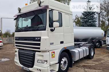 Тягач DAF XF 105 2010 в Чернівцях