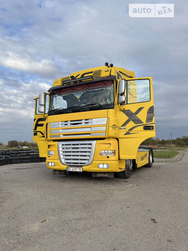 Тягач DAF XF 105 2010 в Львове