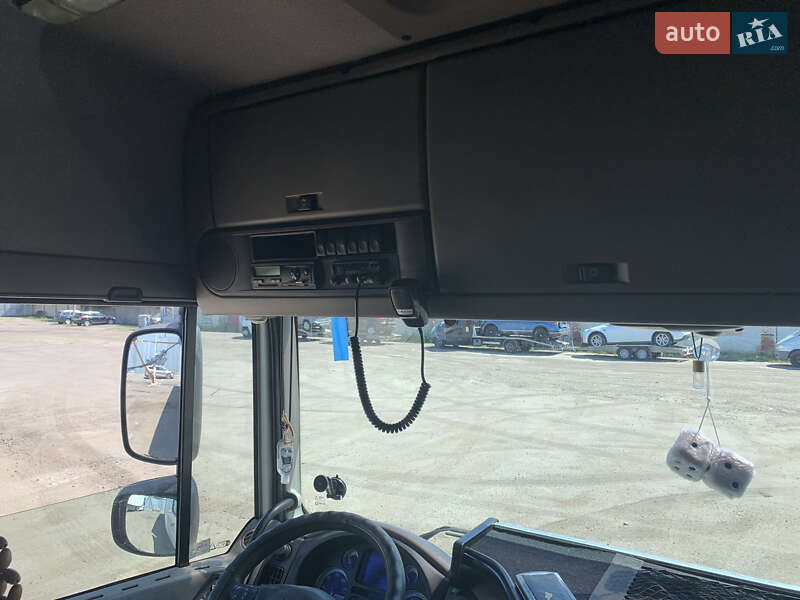 Тягач DAF XF 105 2008 в Ровно