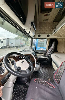 Тягач DAF XF 105 2010 в Чернівцях