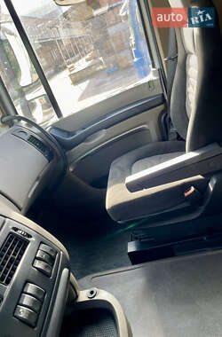 Тягач DAF XF 105 2011 в 