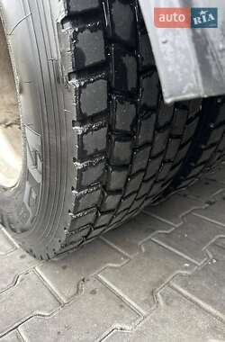 Тягач DAF XF 105 2012 в 