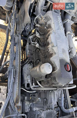 Тягач DAF XF 105 2010 в 