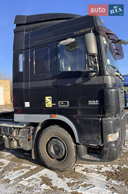 Тягач DAF XF 105 2010 в 