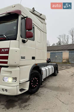 Тягач DAF XF 105 2011 в 
