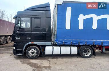 Тягач DAF XF 105 2010 в 