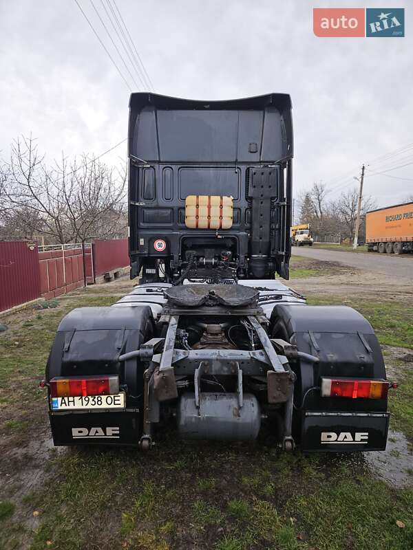 Тягач DAF XF 105 2008 в Каменском
