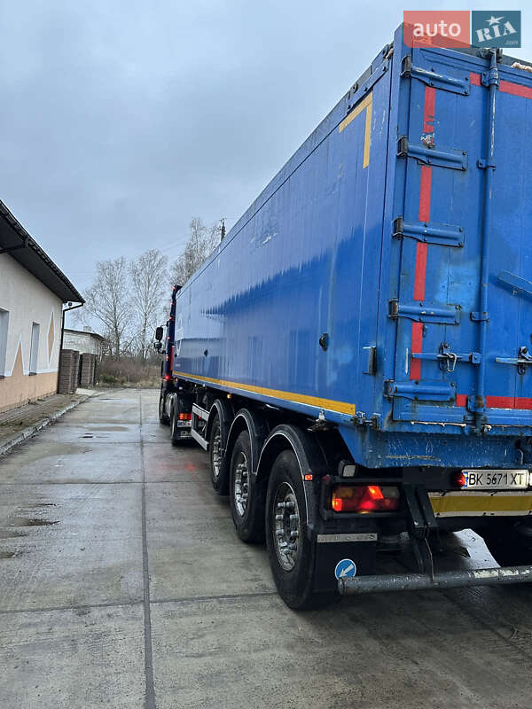 Самосвал DAF XF 105 2010 в Сарнах