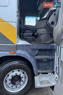 Тягач DAF XF 105 2006 в 