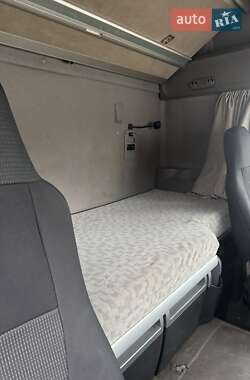 Тягач DAF XF 105 2006 в 