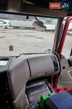 Тягач DAF XF 105 2012 в 