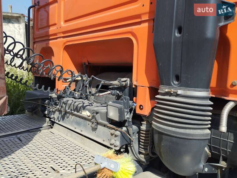 Тягач DAF XF 105 2011 в Львове