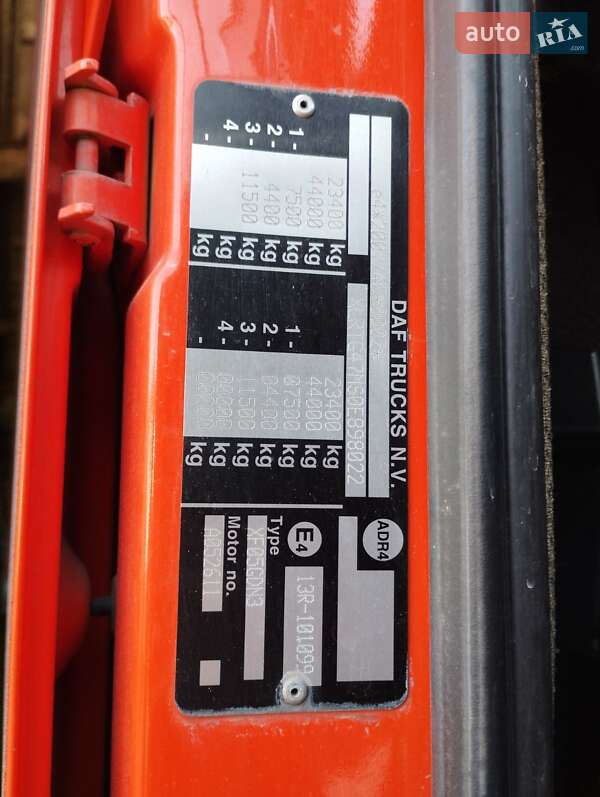 Тягач DAF XF 105 2011 в Львове