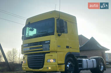 Тягач DAF XF 105 2013 в Дубні