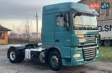 Тягач DAF XF 105 2009 в Дубні